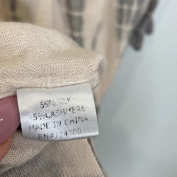 Chan Luu Tie Dye Oversized Long Sleeve Top 45% Cashmere, 55% Silk - Picture 4 of 5